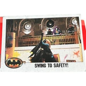 1989 Tops BATMAN Movie Cards - SINGLES-#75-Swing to Safety!. 
Ks
